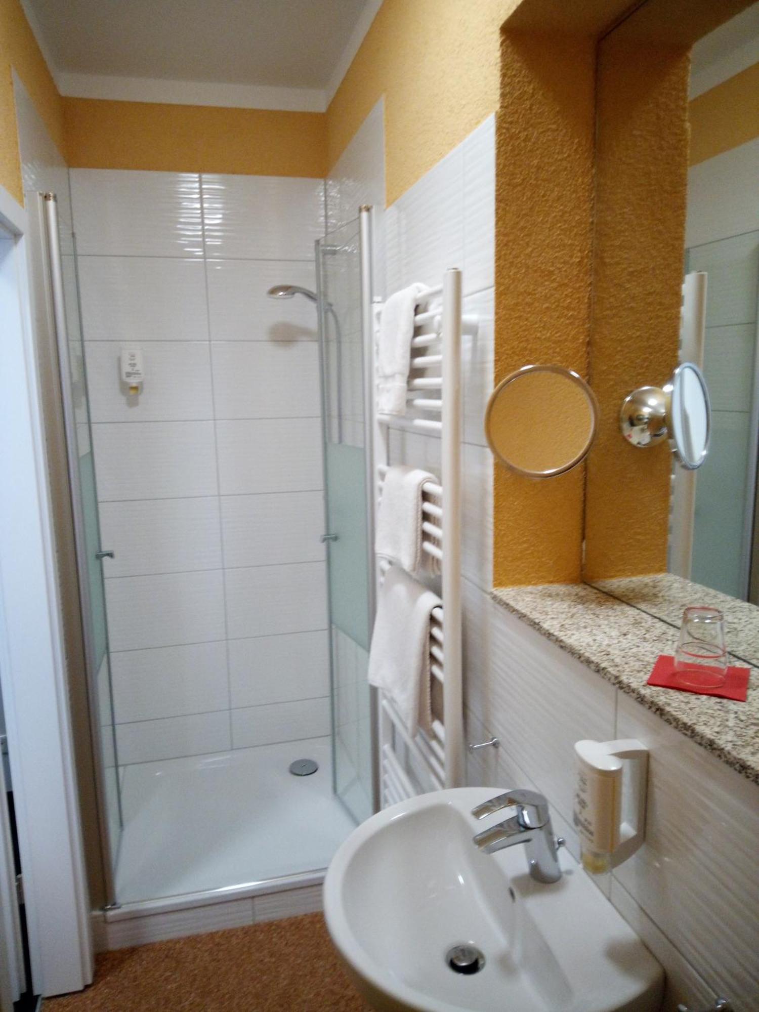Hotel Zur Kulturweberei Finsterwalde Habitación foto